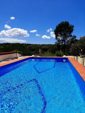Comfortable Studio in Santiago do Cacém, private pool, 65 m²